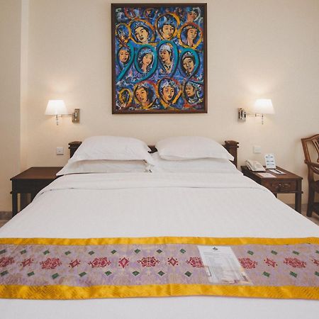 Hotel Kumala Pantai Legian Zewnętrze zdjęcie