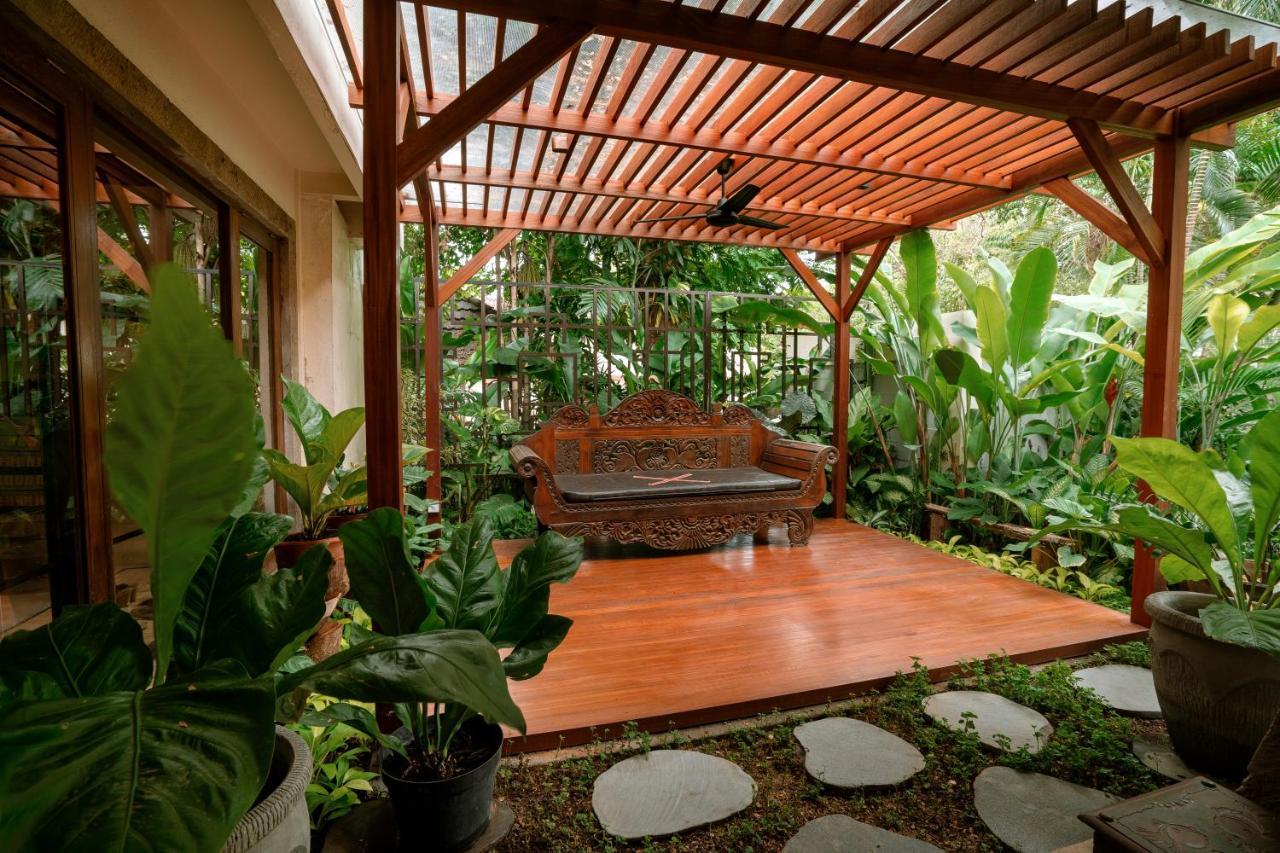 Hotel Kumala Pantai Legian Zewnętrze zdjęcie